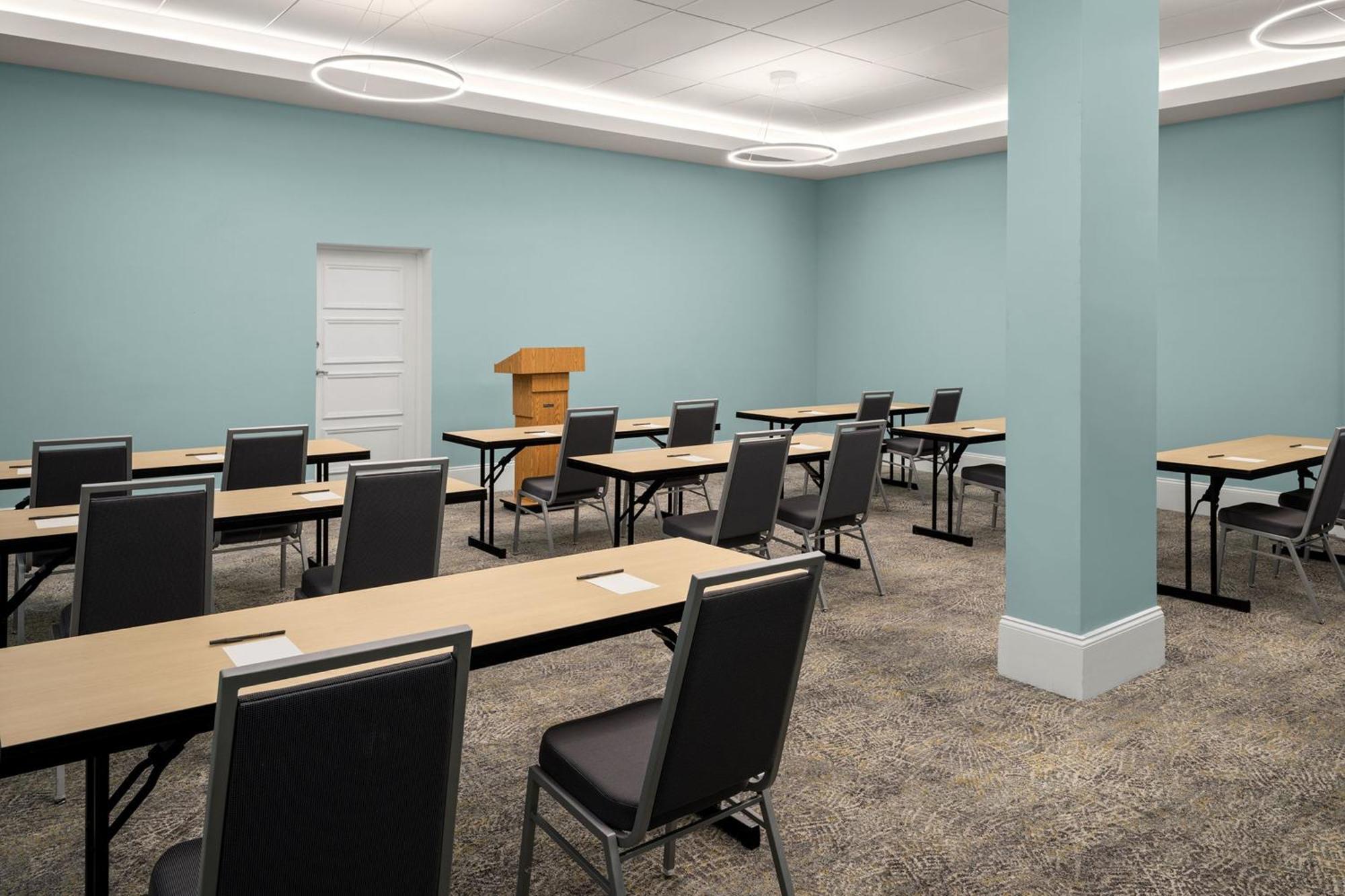Courtyard By Marriott Nassau Downtown/Junkanoo Beach מראה חיצוני תמונה