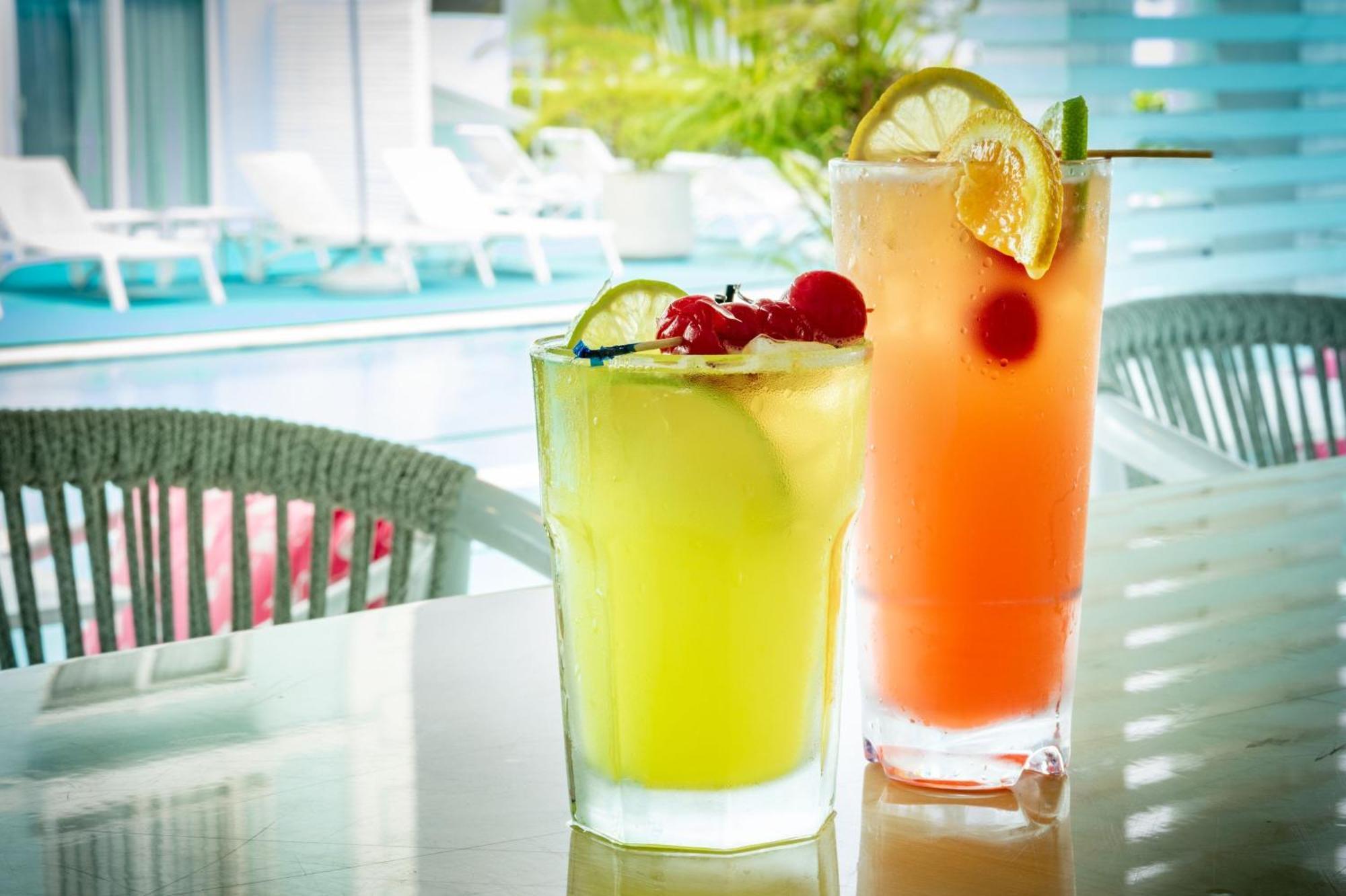 Courtyard By Marriott Nassau Downtown/Junkanoo Beach מראה חיצוני תמונה