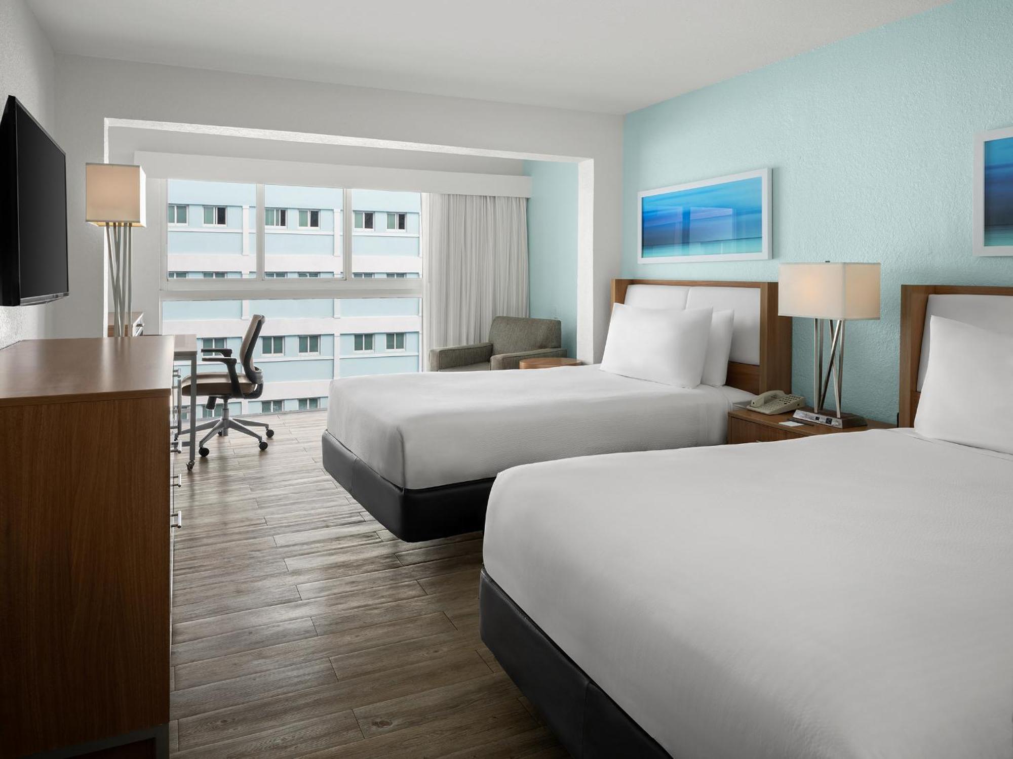 Courtyard By Marriott Nassau Downtown/Junkanoo Beach מראה חיצוני תמונה